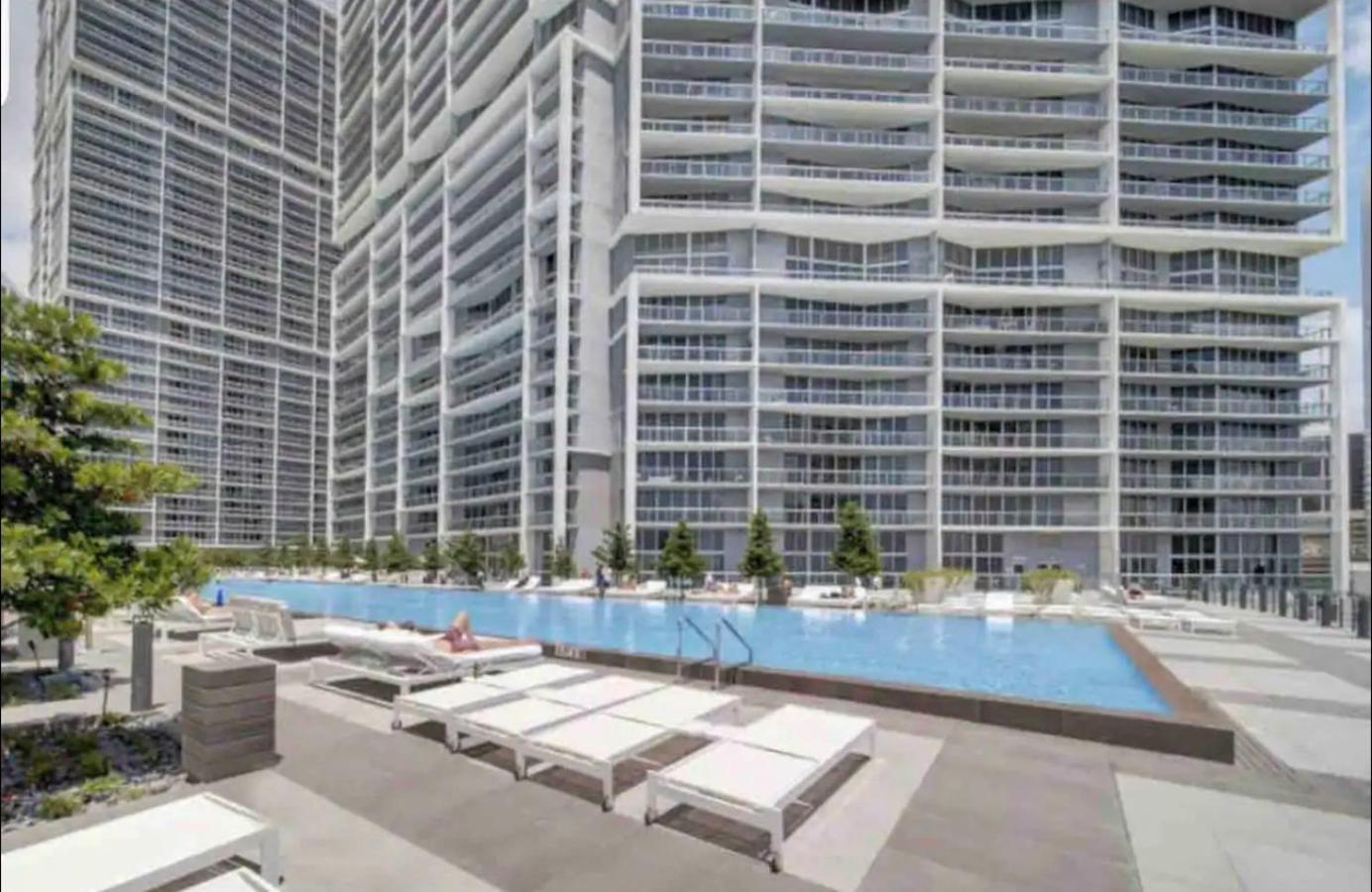 *W Icon Brickell- Luxury 2Br Highrise Corner Condo** Маями Екстериор снимка