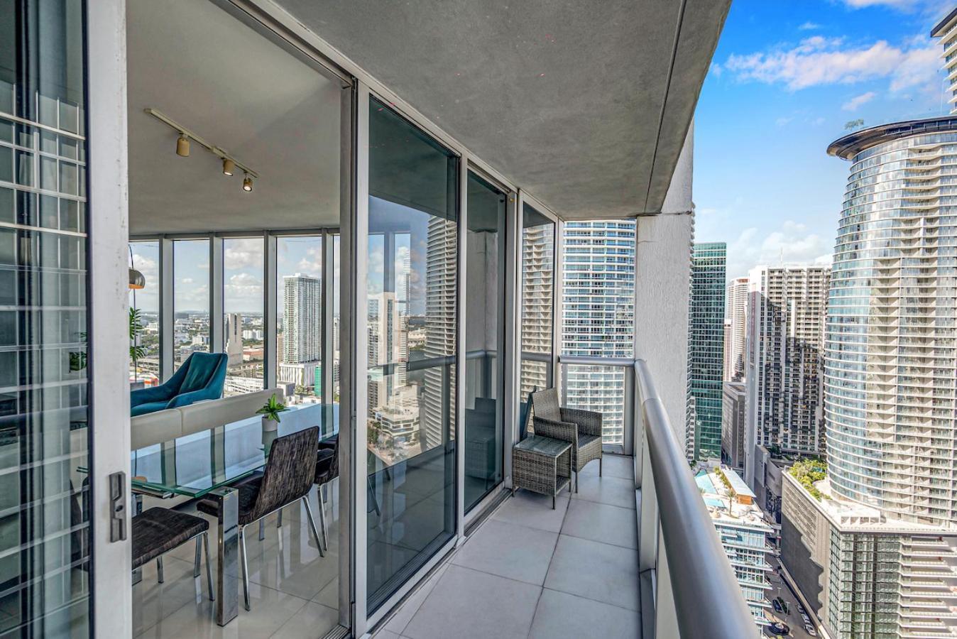 *W Icon Brickell- Luxury 2Br Highrise Corner Condo** Маями Екстериор снимка