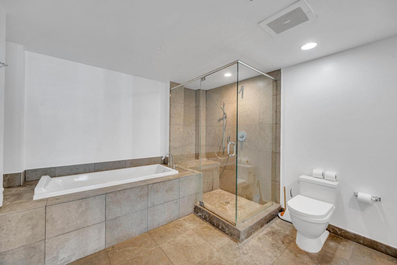 *W Icon Brickell- Luxury 2Br Highrise Corner Condo** Маями Екстериор снимка